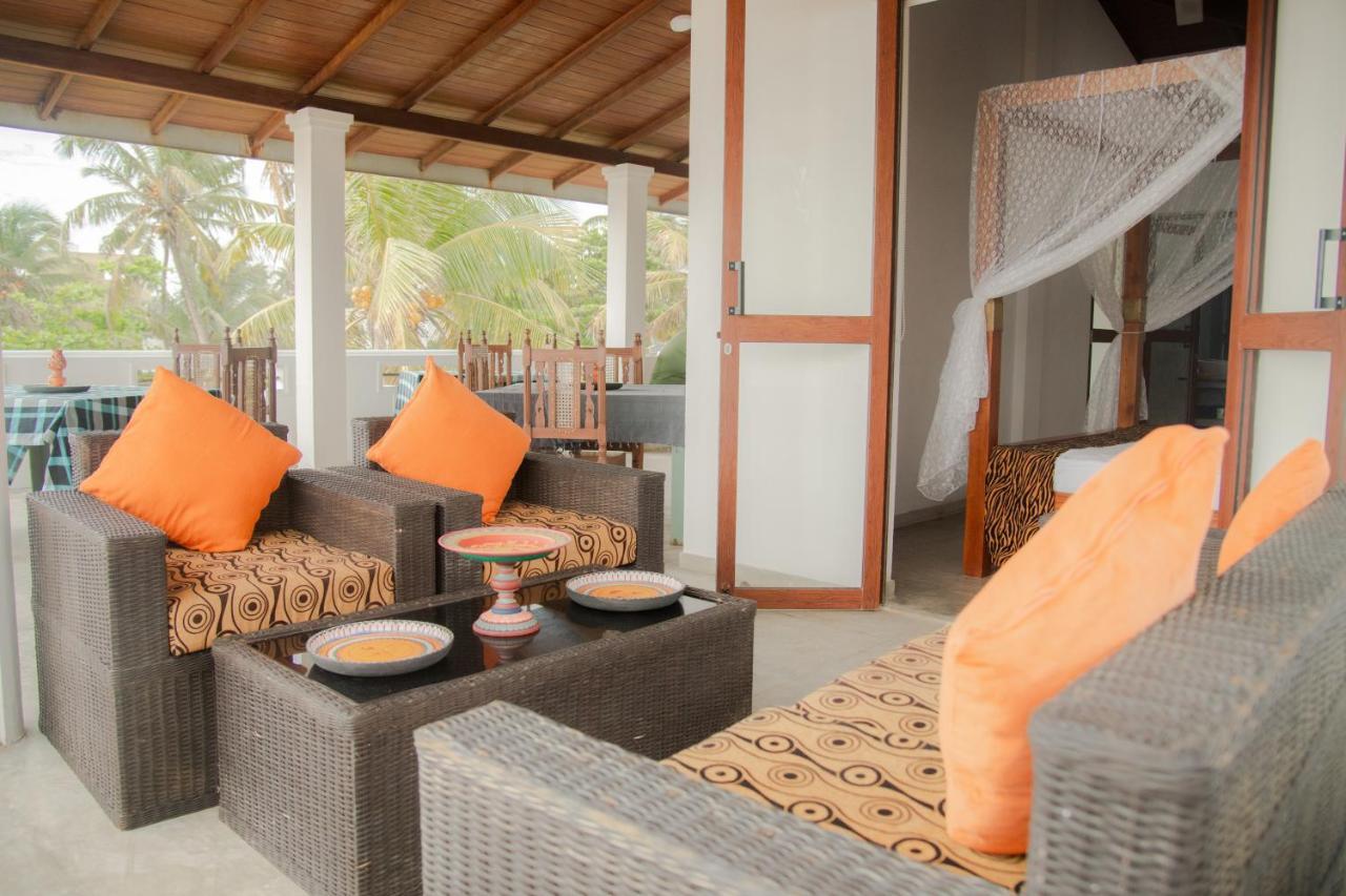 אמבלנגודה Sea Crest Beach Villa מראה חיצוני תמונה
