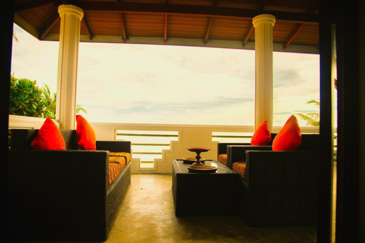 אמבלנגודה Sea Crest Beach Villa מראה חיצוני תמונה