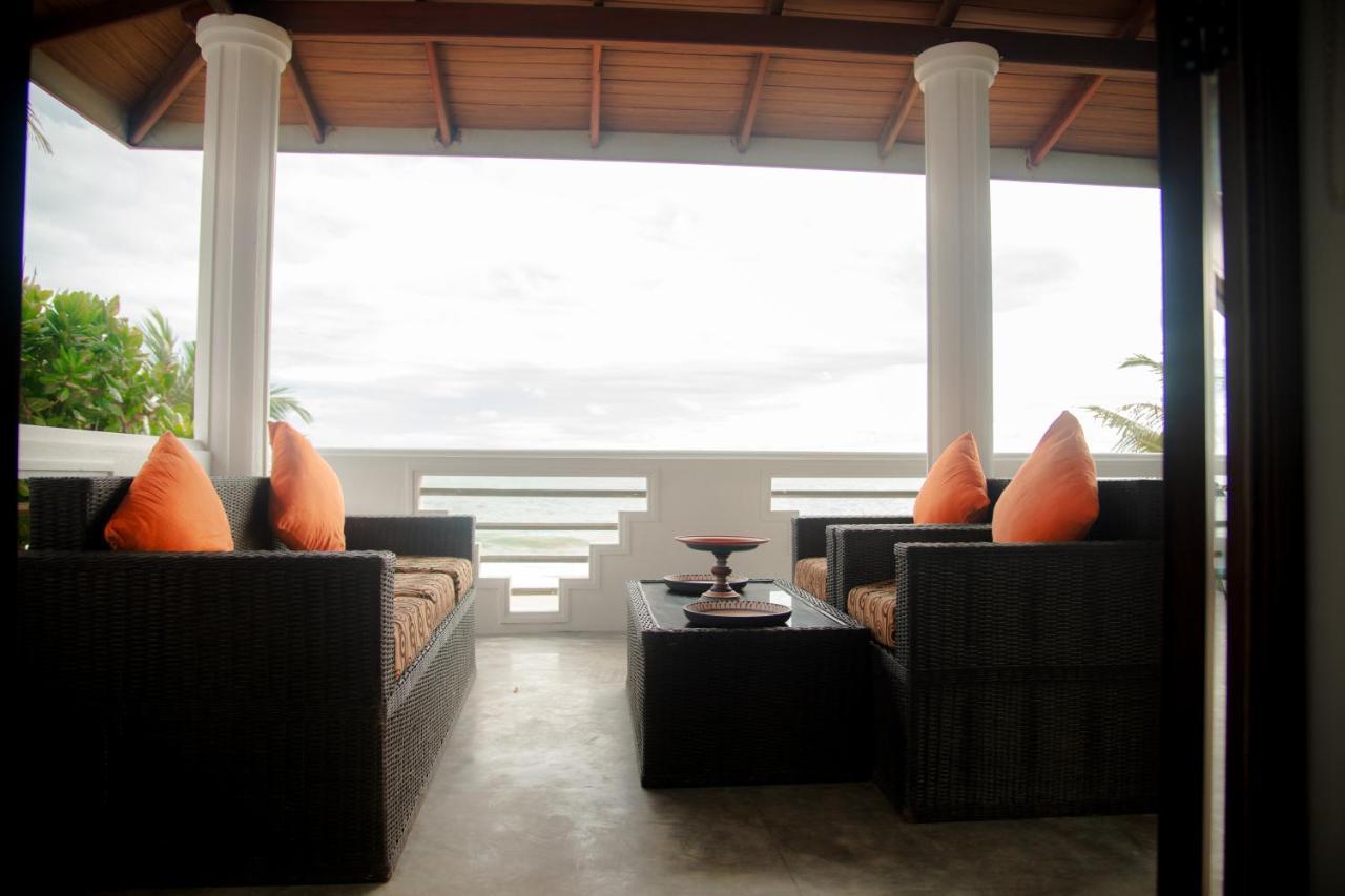 אמבלנגודה Sea Crest Beach Villa מראה חיצוני תמונה