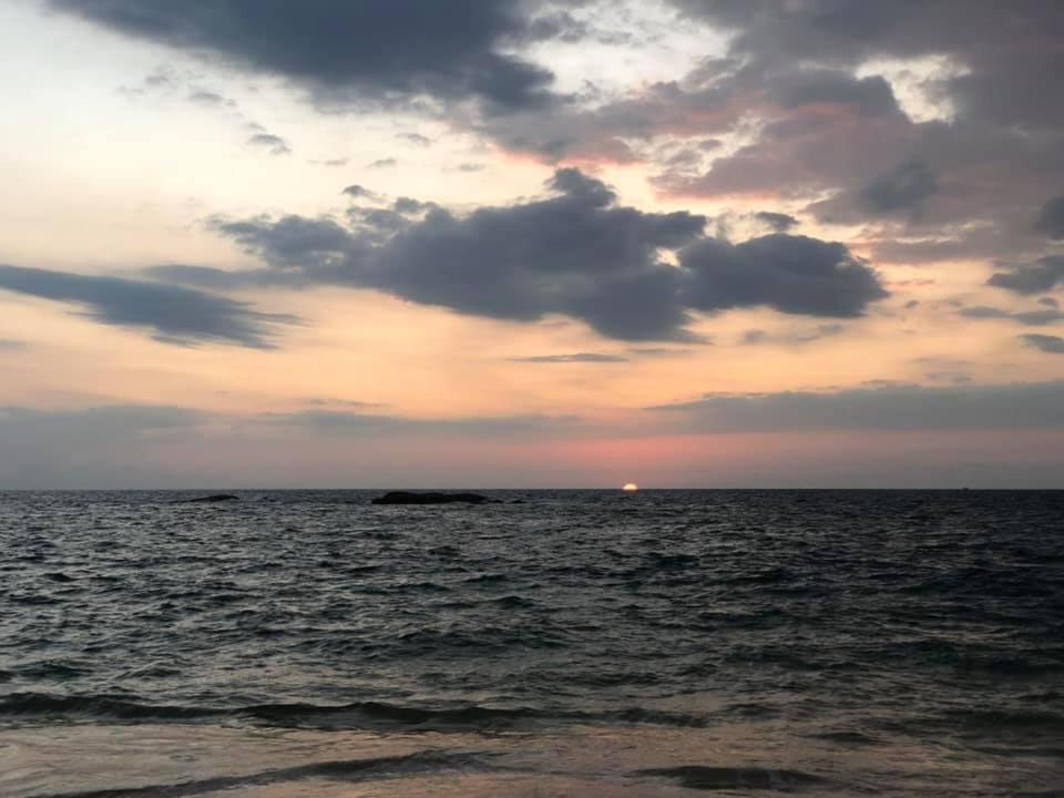 אמבלנגודה Sea Crest Beach Villa מראה חיצוני תמונה