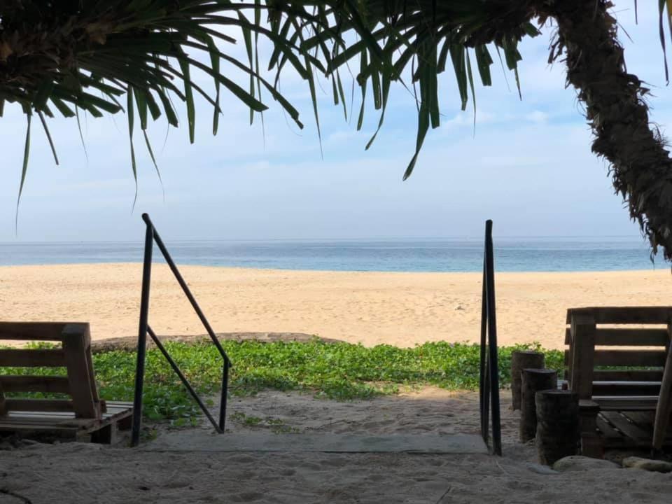 אמבלנגודה Sea Crest Beach Villa מראה חיצוני תמונה