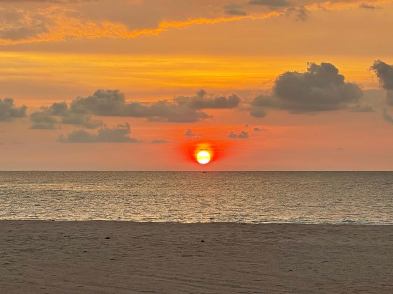 אמבלנגודה Sea Crest Beach Villa מראה חיצוני תמונה